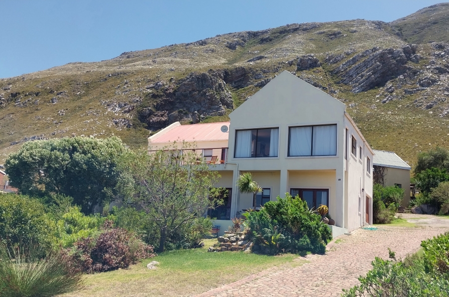 7 Bedroom Property for Sale in Bettys Bay Western Cape